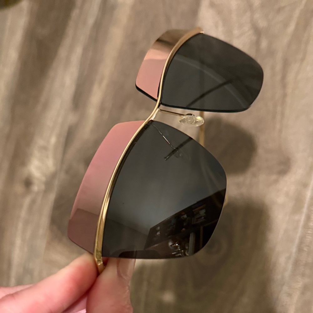 Dior Women's Brown and Gold Sunglasses - Picture 5 of 7